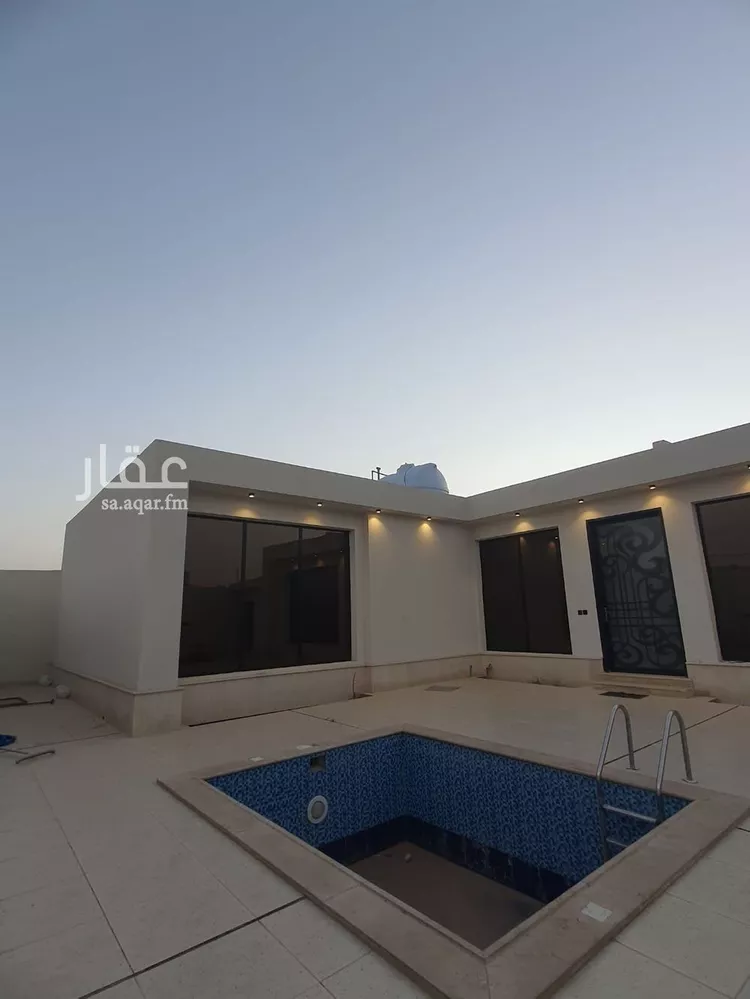 استراحة للبيع في شارع داخلي, حي الوادي, مدينة عنيزة, منطقة القصيم صورة 3