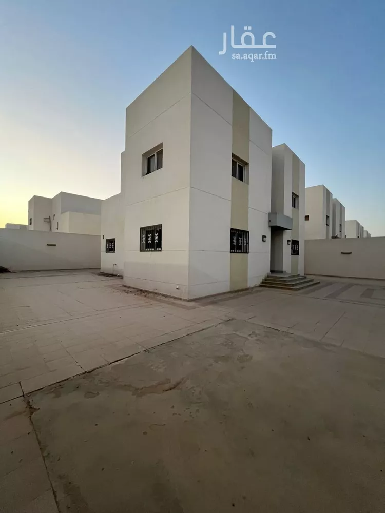 فيلا للبيع في شارع أبي مدين, حي البستان, مدينة عنيزه, منطقة القصيم صورة 5