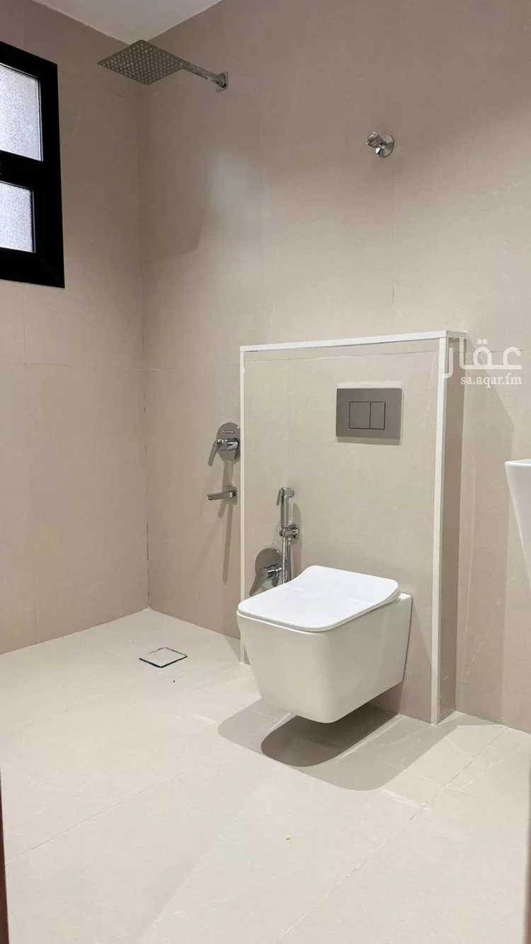 فيلا للبيع في شارع حسان بن حسان, حي العونية, مدينة عنيزة, منطقة القصيم صورة 4