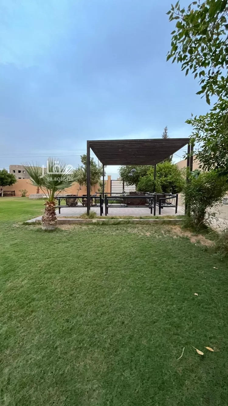 مزرعة للبيع في شارع سعد الله بن مجالد, حي المحمدية, مدينة عنيزة, منطقة القصيم صورة 4