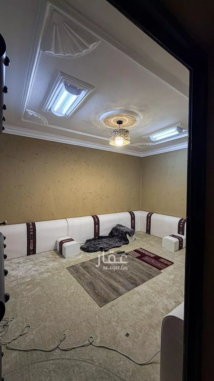 استراحة للبيع في شارع زياد الغفاري, حي السليمانية, مدينة عنيزة, منطقة القصيم صورة 4