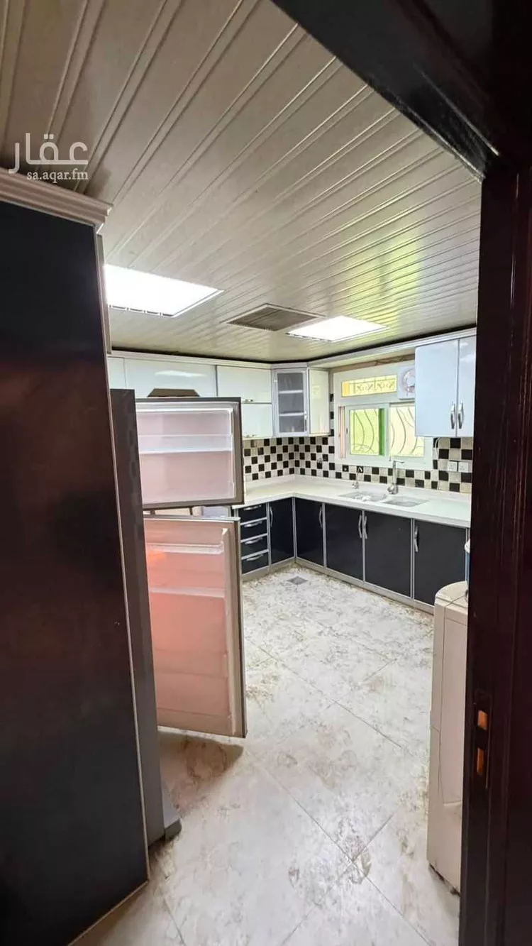 فيلا للإيجار في شارع ابي العباس اللخمي, حي المحمدية, مدينة الرياض, منطقة الرياض 28