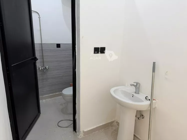 Shop for Rent in Riyadh As Safaa 7