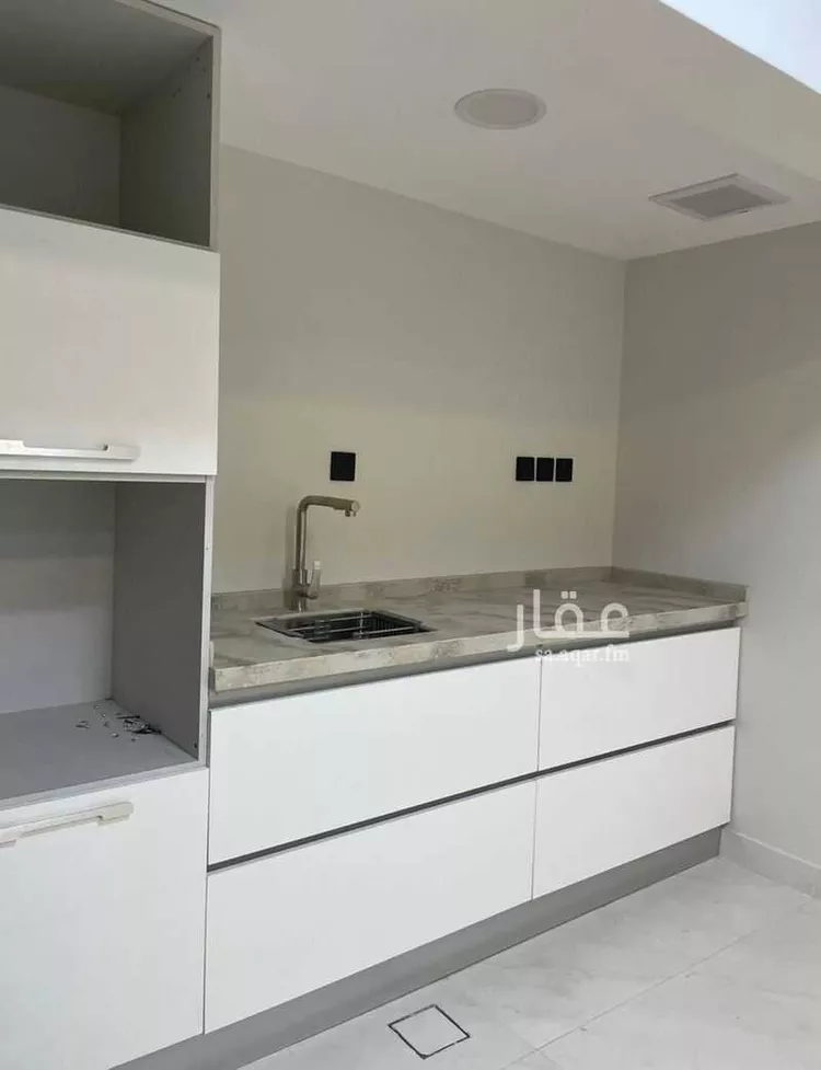 فيلا للإيجار في شارع زهير بن المسيب, حي الربوة, مدينة الرياض, منطقة الرياض