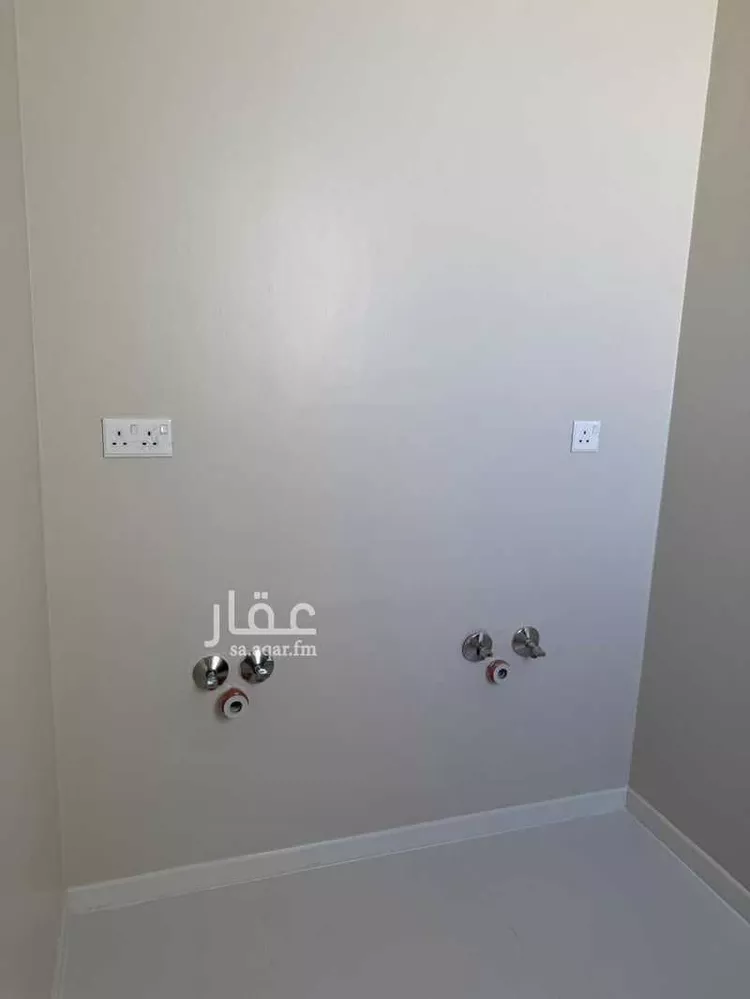 فيلا للبيع في شارع الحوار, حي الفاروق, مدينة الرياض, منطقة الرياض 15