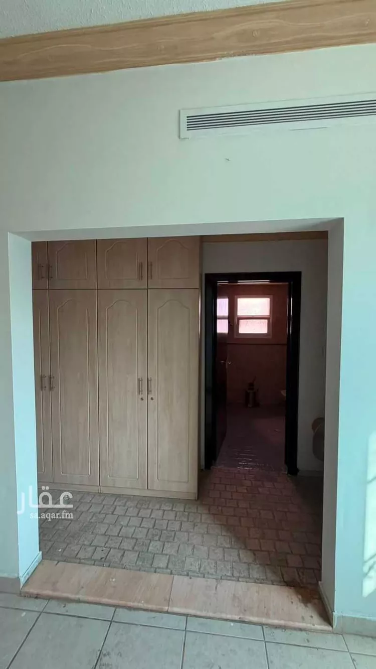 فيلا للإيجار في شارع ابي العباس اللخمي, حي المحمدية, مدينة الرياض, منطقة الرياض 14