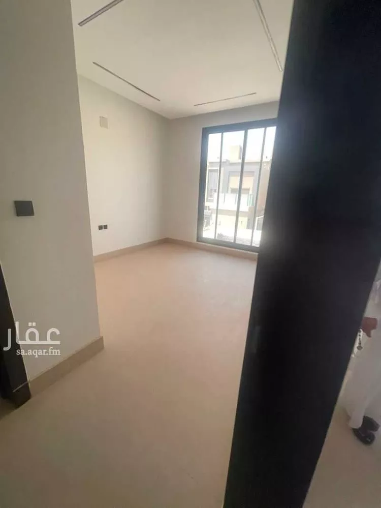 دور للبيع في شارع واثق بن ابي الغنائم, حي الرمال, مدينة الرياض, منطقة الرياض 8