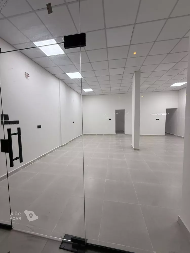 Shop for Rent in Riyadh As Safaa 14