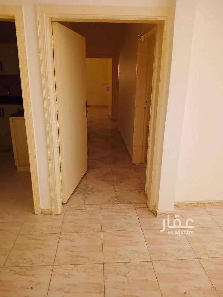 عمارة للإيجار في شارع الصحراوي, حي الملز, مدينة الرياض, منطقة الرياض صورة 5