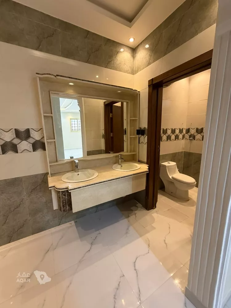 Floor for Rent in Riyadh Al Mahdiyah