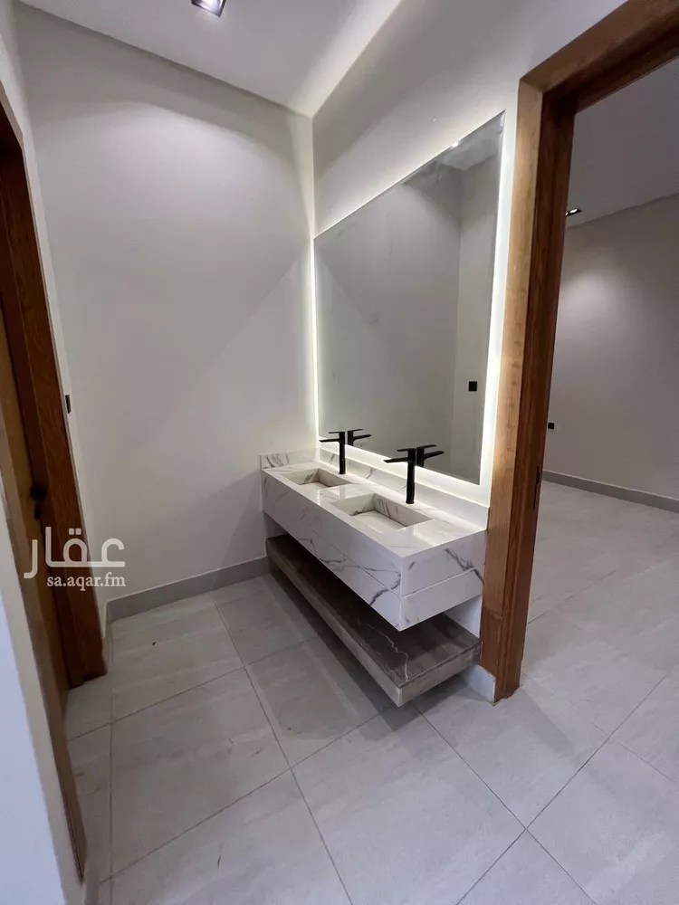 فيلا للبيع في شارع بلال بن رباح, حي طويق, مدينة الرياض, منطقة الرياض 6