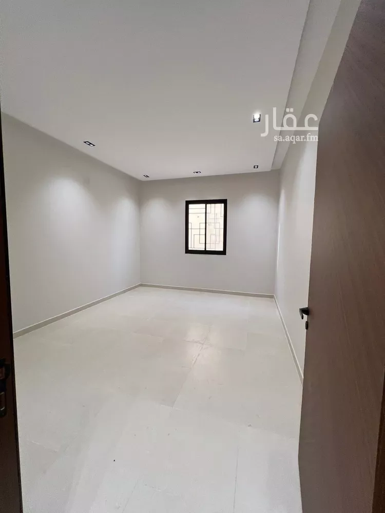 Villa for Sale in Riyadh Tuwaiq 11
