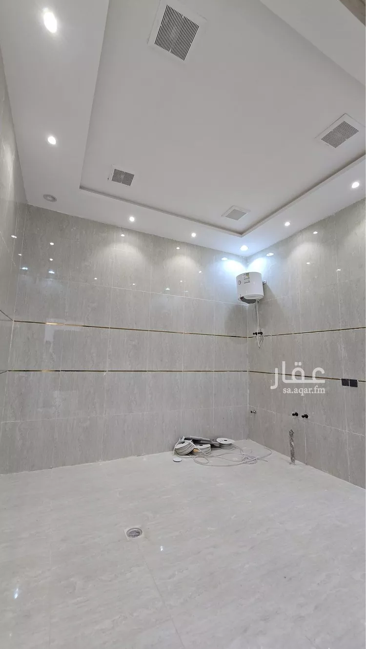 فيلا للبيع في شارع دنقلا, حي طيبة, مدينة الرياض, منطقة الرياض 6