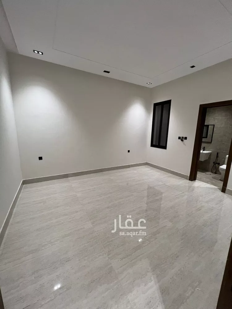 Floor for Sale in Riyadh Tuwaiq صورة 2