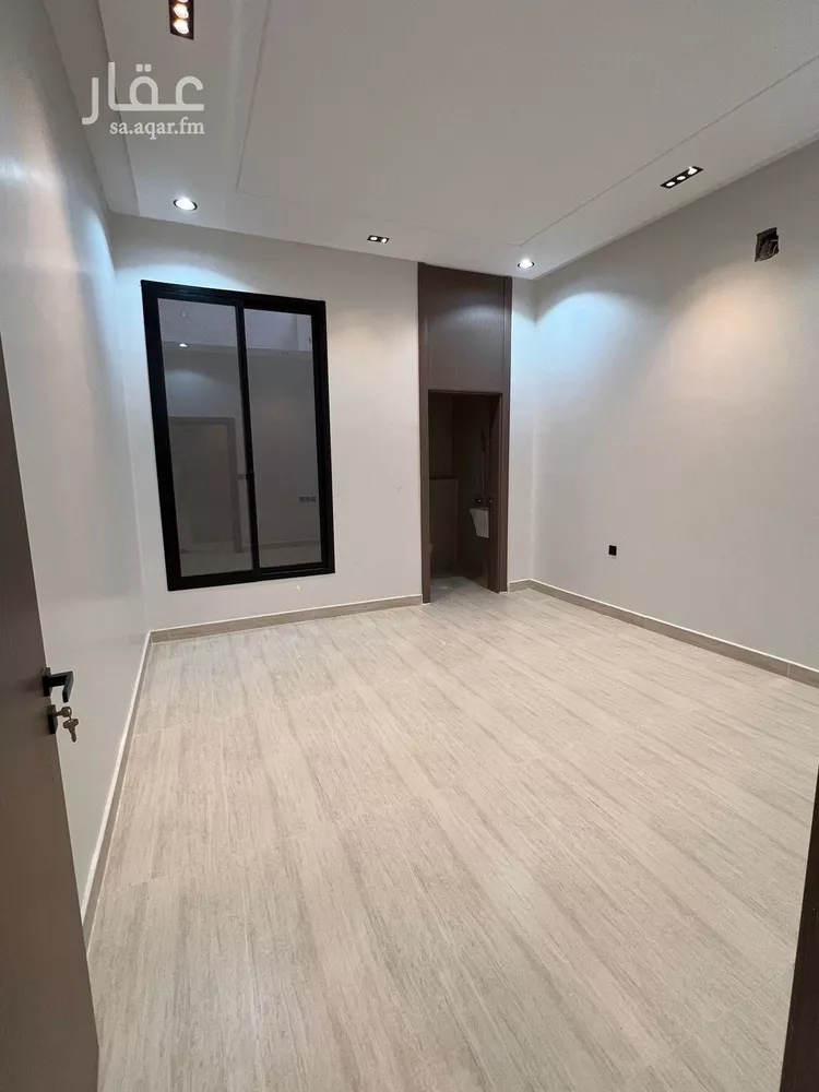 Floor for Sale in Riyadh Tuwaiq 10