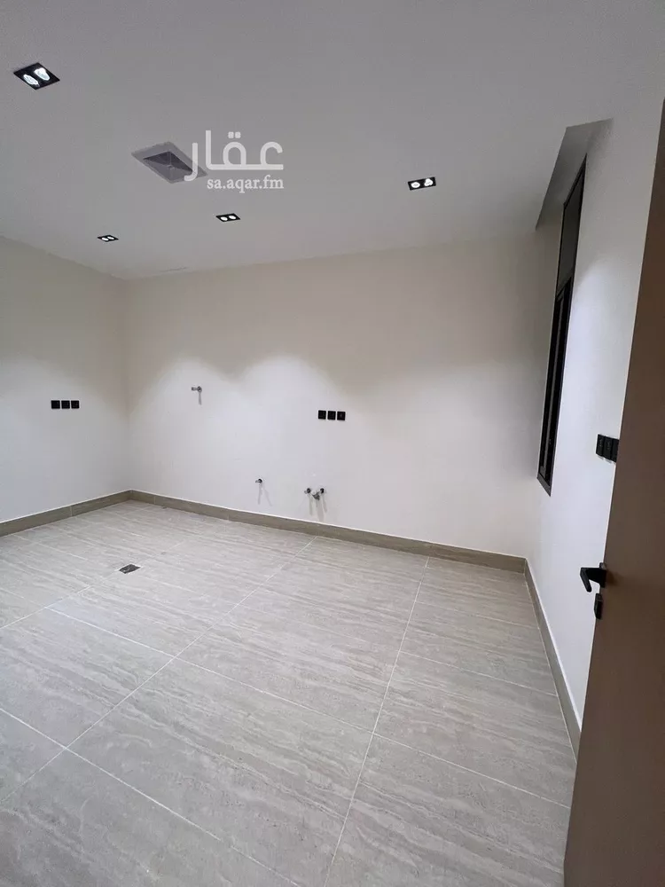 Floor for Sale in Riyadh Tuwaiq 7