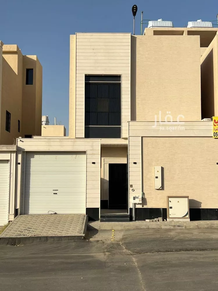 فيلا للبيع في شارع محمد الموصلي, حي العريجاء الغربي, مدينة الرياض, منطقة الرياض