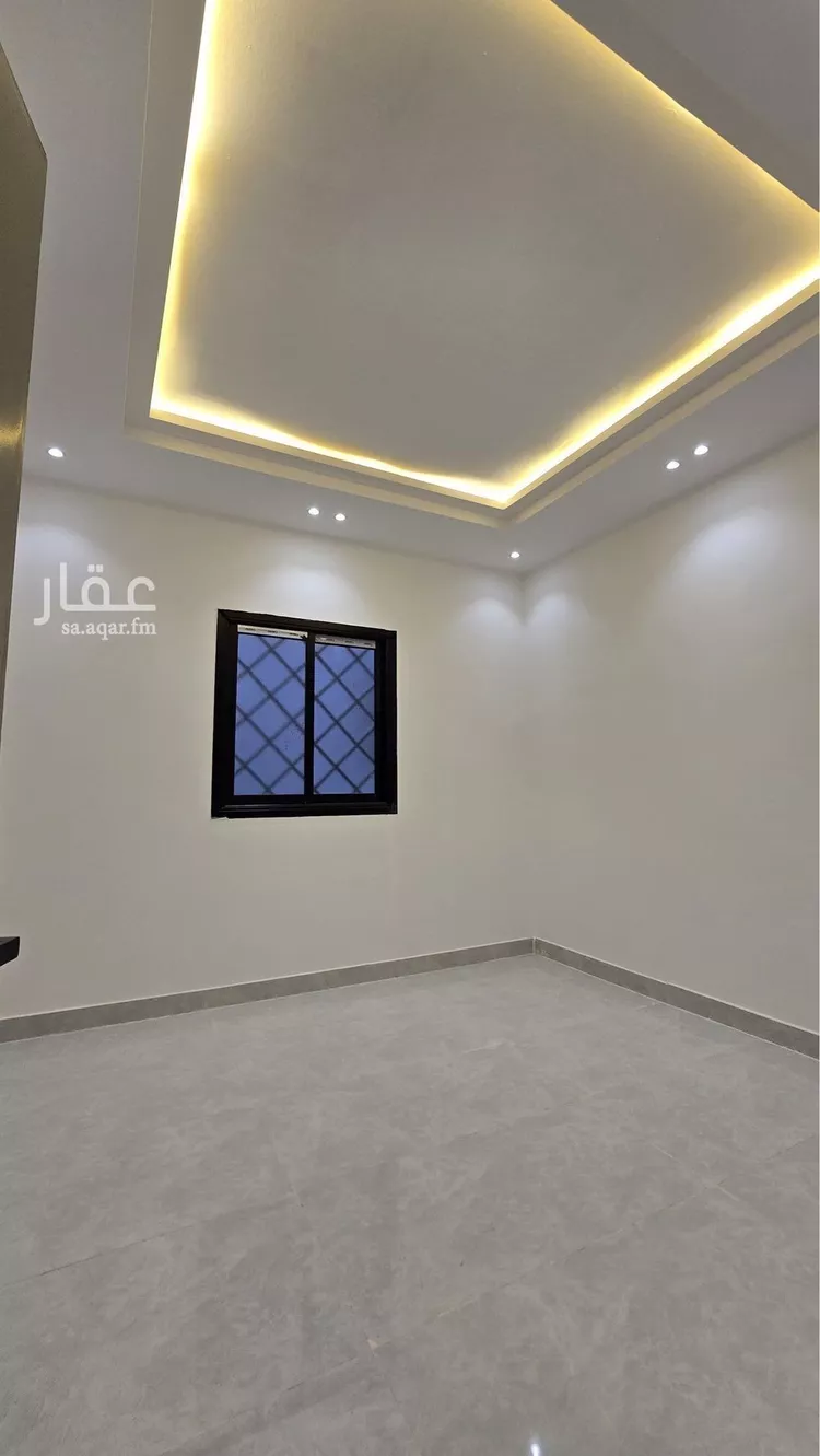 دور للبيع في شارع دنقلا, حي طيبة, مدينة الرياض, منطقة الرياض صورة 2