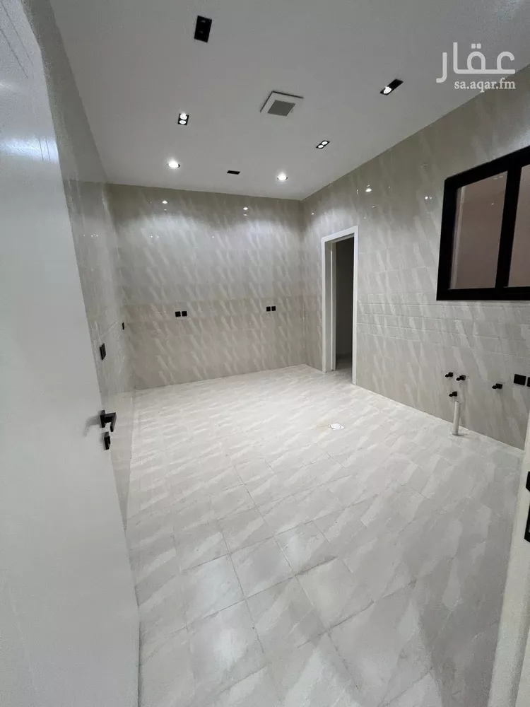 Villa for Sale in Riyadh Al Uraija Al Wusta صورة 3