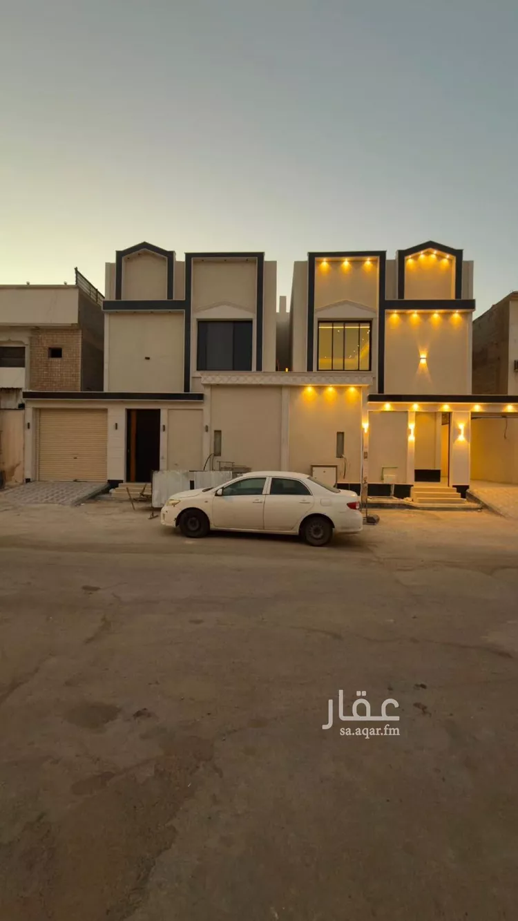 Villa for Sale in Riyadh Al Uraija Al Wusta