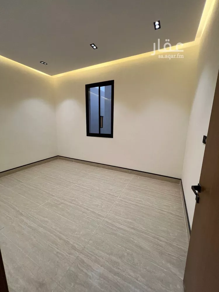 Floor for Sale in Riyadh Tuwaiq 9