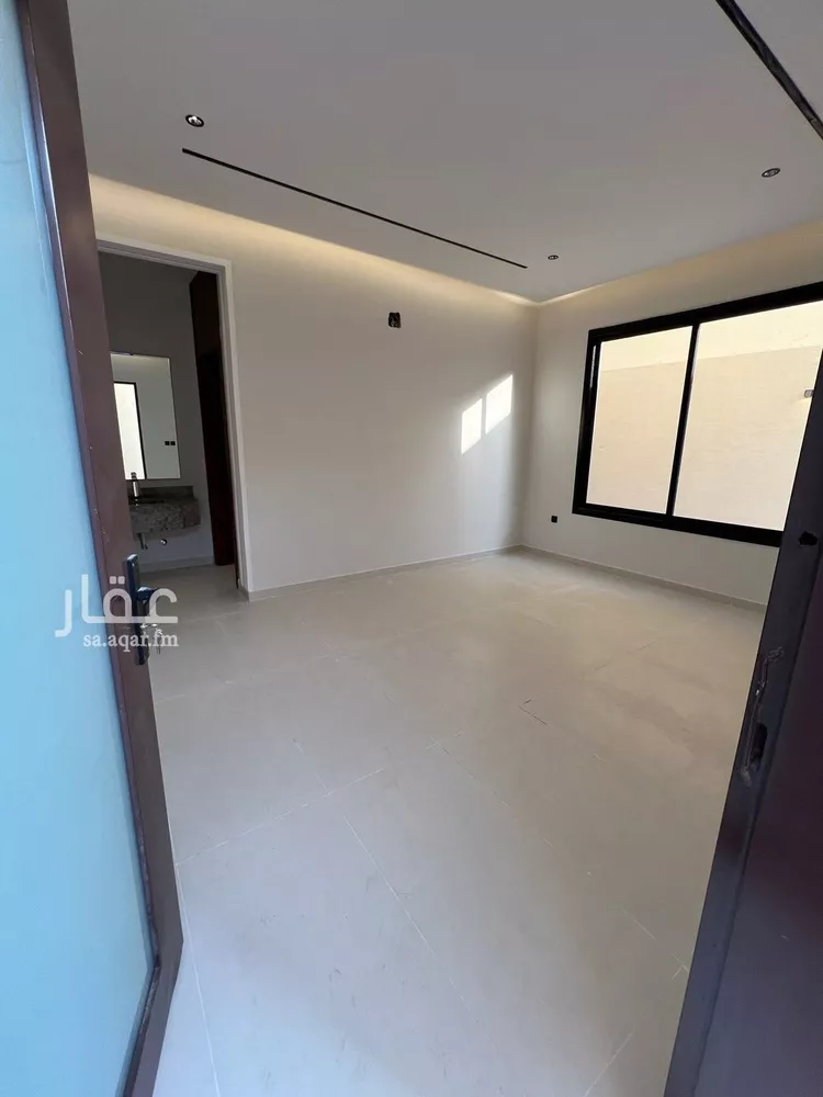 Floor for Sale in Riyadh Al Hazm 8