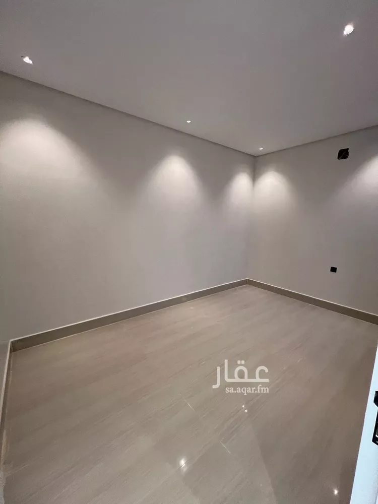 Villa for Sale in Riyadh Tuwaiq 10