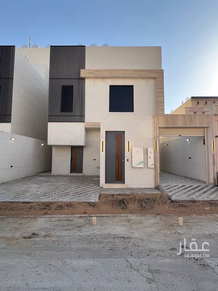 Floor for Sale in Riyadh Tuwaiq