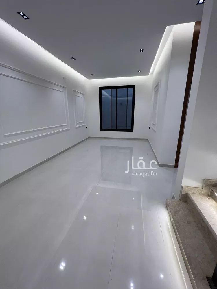 فيلا للبيع في شارع عبدالرحمن بن مفيريج, حي العريجاء الأوسط, مدينة الرياض, منطقة الرياض 6