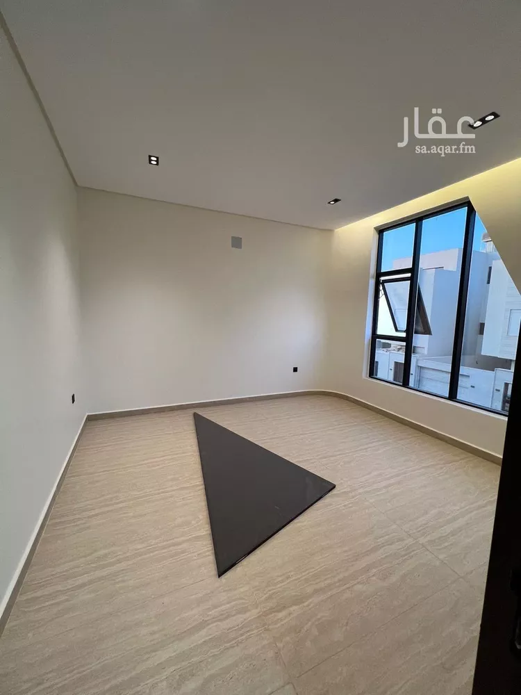 Floor for Sale in Riyadh Sultanah صورة 4