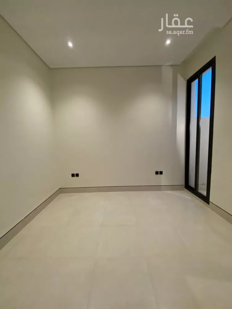 دور للبيع في شارع ابن الحسين, حي السويدي, مدينة الرياض, منطقة الرياض 8
