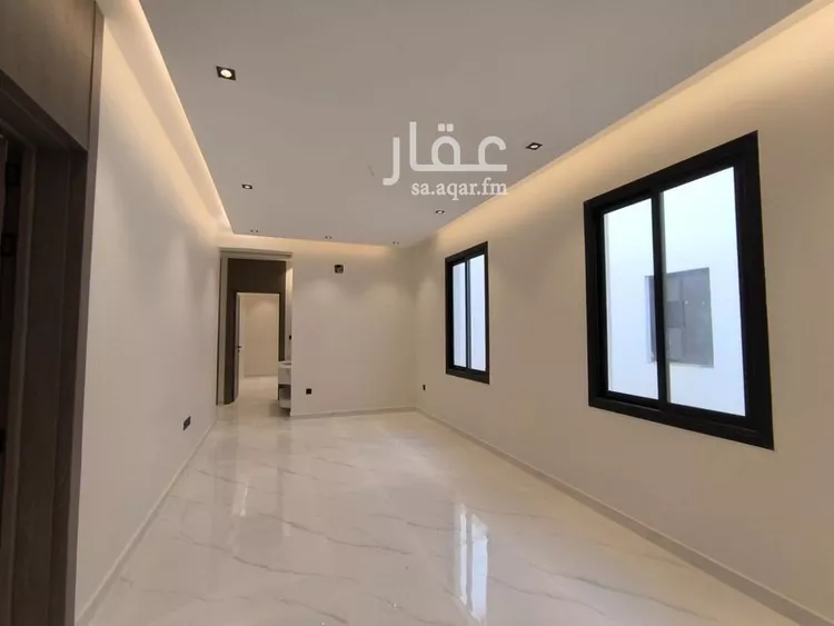 دور للبيع في شارع حسين بن صديق دحلان, حي عكاظ, مدينة الرياض, منطقة الرياض صورة 5
