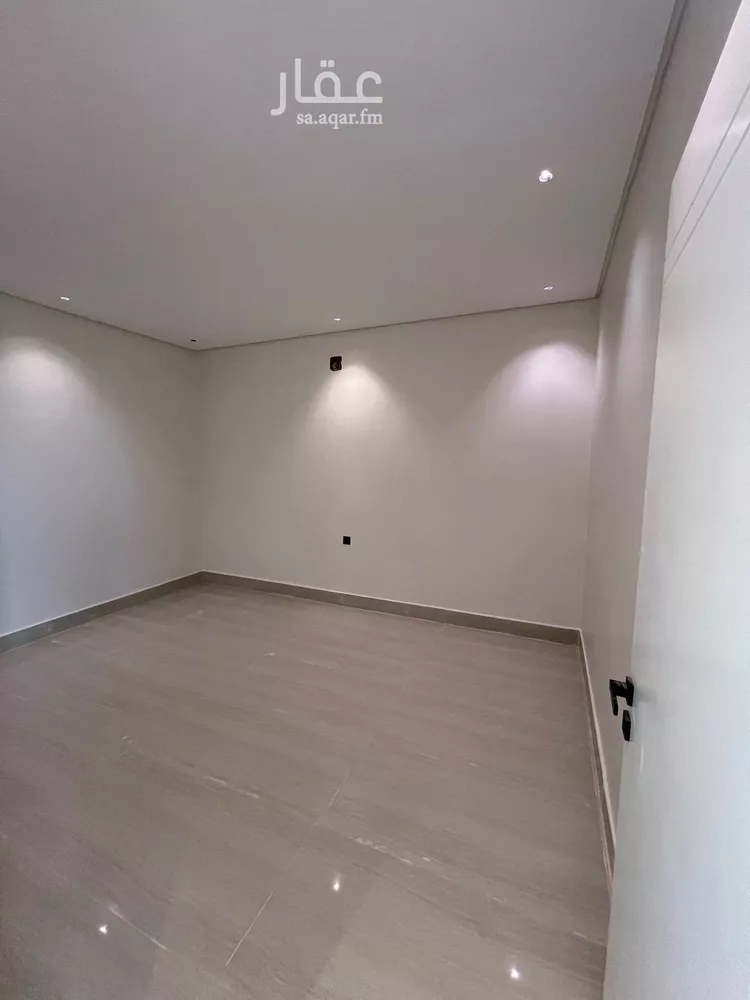 Villa for Sale in Riyadh Tuwaiq 12