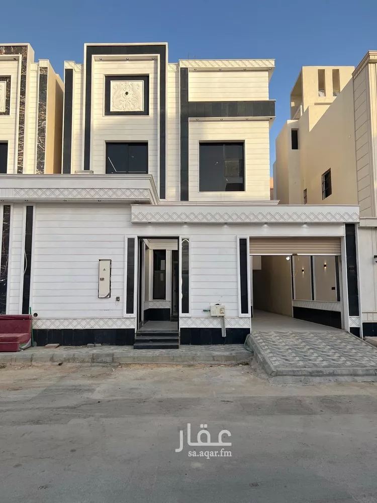فيلا للبيع في شارع أبي عبدالله الركن, حي العريجاء الأوسط, مدينة الرياض, منطقة الرياض