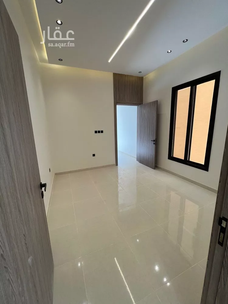 دور للبيع في شارع حسن بن عبدالوهاب, حي طويق, مدينة الرياض, منطقة الرياض صورة 2