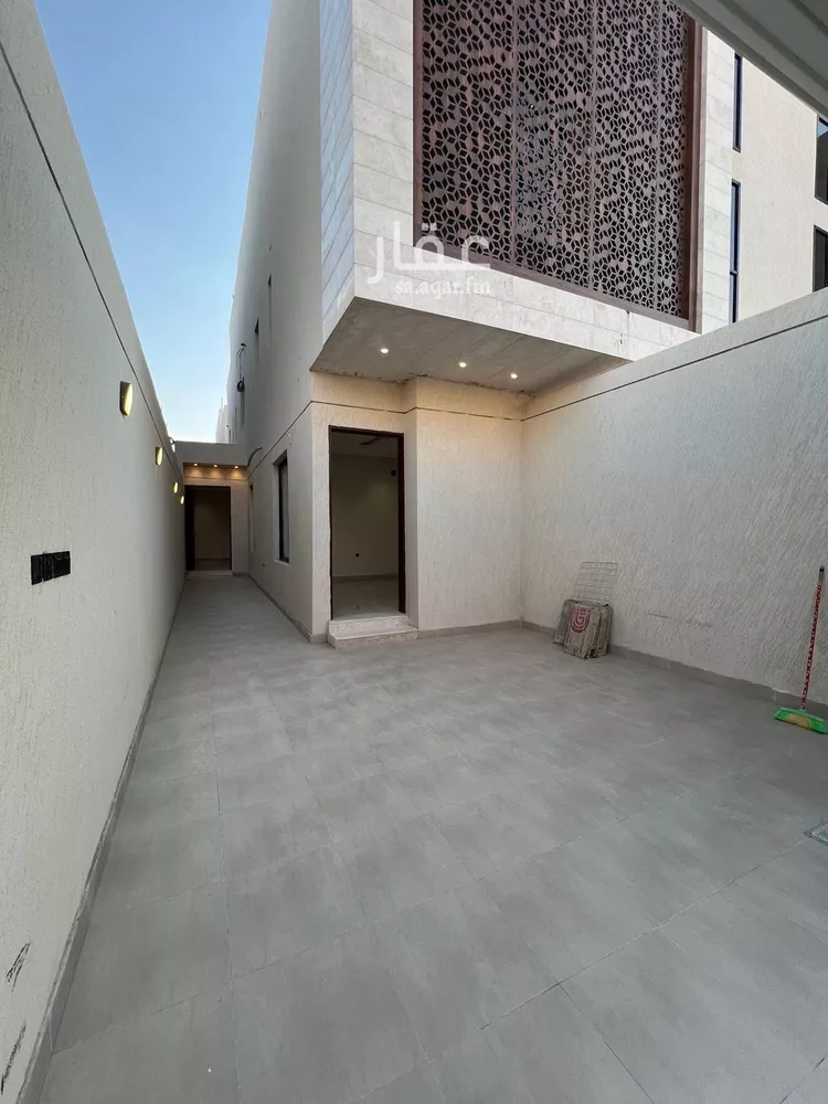 Floor for Sale in Riyadh Tuwaiq صورة 5