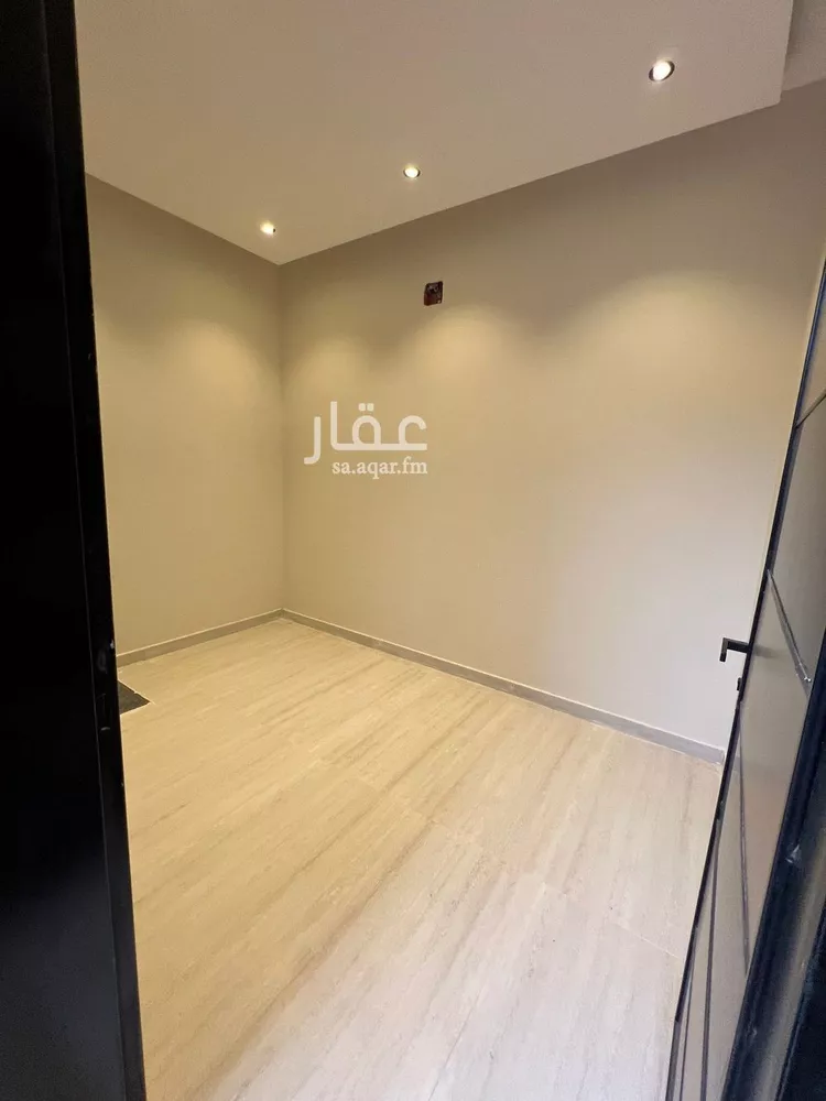 فيلا للبيع في شارع الكدادية, حي الحزم, مدينة الرياض, منطقة الرياض صورة 5