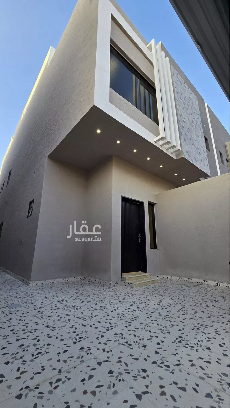 دور للبيع في شارع دنقلا, حي طيبة, مدينة الرياض, منطقة الرياض صورة 5