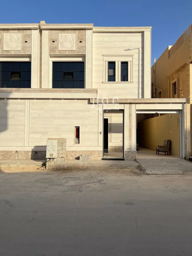 فيلا للبيع في شارع أبي عبدالله الركن, حي العريجاء الأوسط, مدينة الرياض, منطقة الرياض