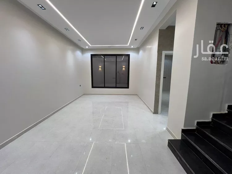 Villa for Sale in Riyadh Al Uraija Al Wusta صورة 4