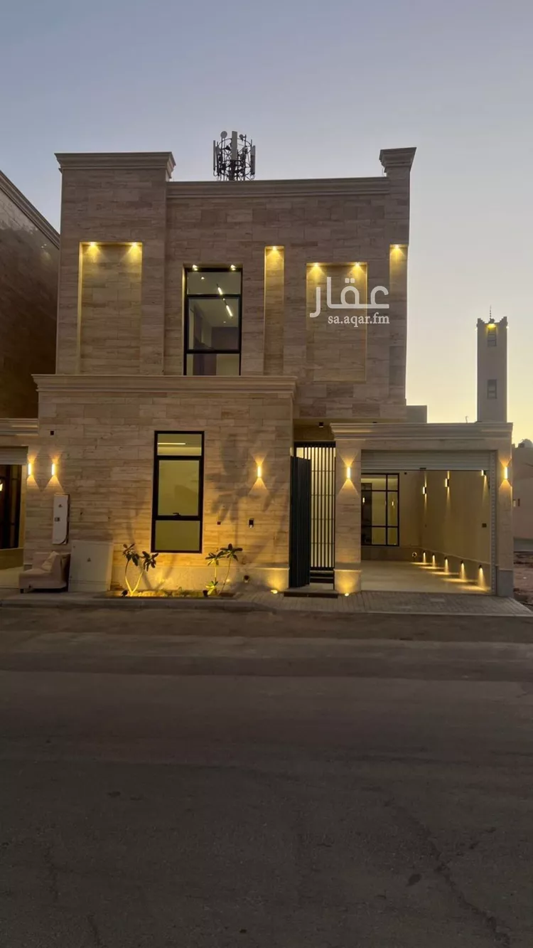 فيلا للبيع في شارع عبداللطيف بن المبارك, حي المهدية, مدينة الرياض, منطقة الرياض