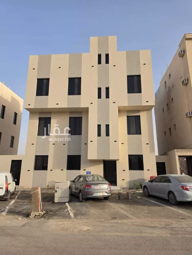 عمارة للبيع في شارع جبل الأرام, حي ظهرة لبن, مدينة الرياض, منطقة الرياض