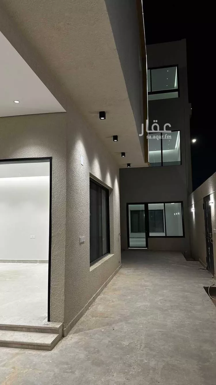 فيلا للبيع في شارع حوران, حي ظهرة لبن, مدينة الرياض, منطقة الرياض صورة 3