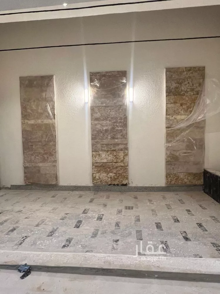 فيلا للبيع في شارع ابي بكر الاجري, حي المهدية, مدينة الرياض, منطقة الرياض صورة 2