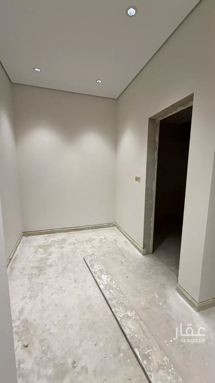 فيلا للبيع في شارع أبي زرعة الهمذاني, حي المهدية, مدينة الرياض, منطقة الرياض 12