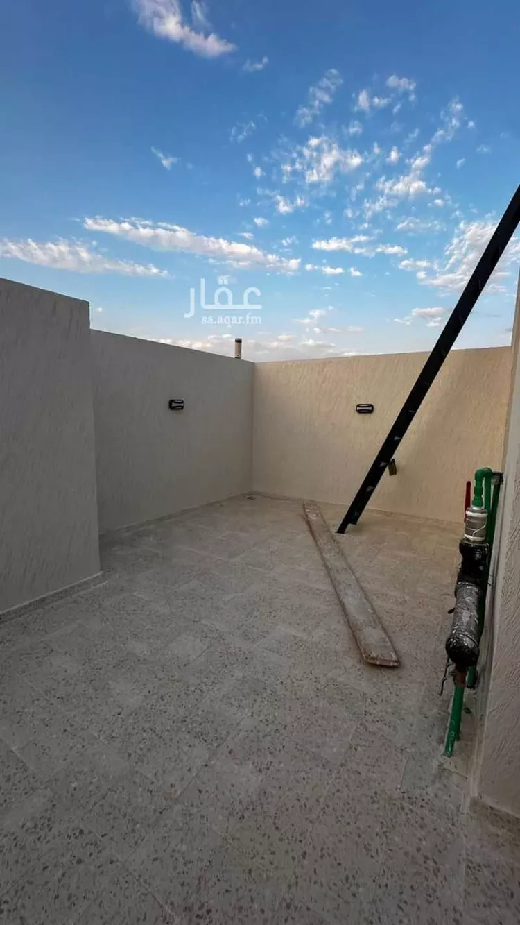 فيلا للبيع في شارع المختاره, حي ظهرة لبن, مدينة الرياض, منطقة الرياض 21