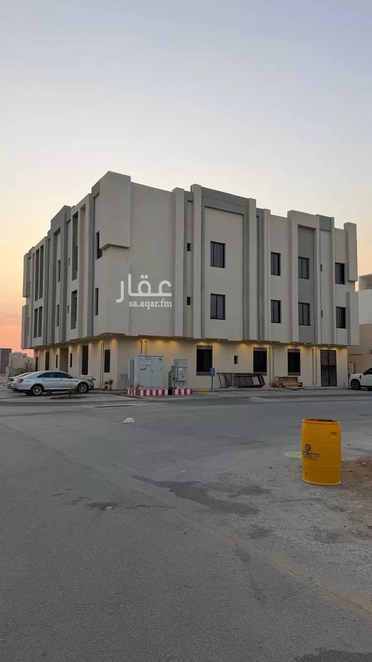 عمارة للبيع في شارع جبل الحواطب, حي ظهرة لبن, مدينة الرياض, منطقة الرياض صورة 3