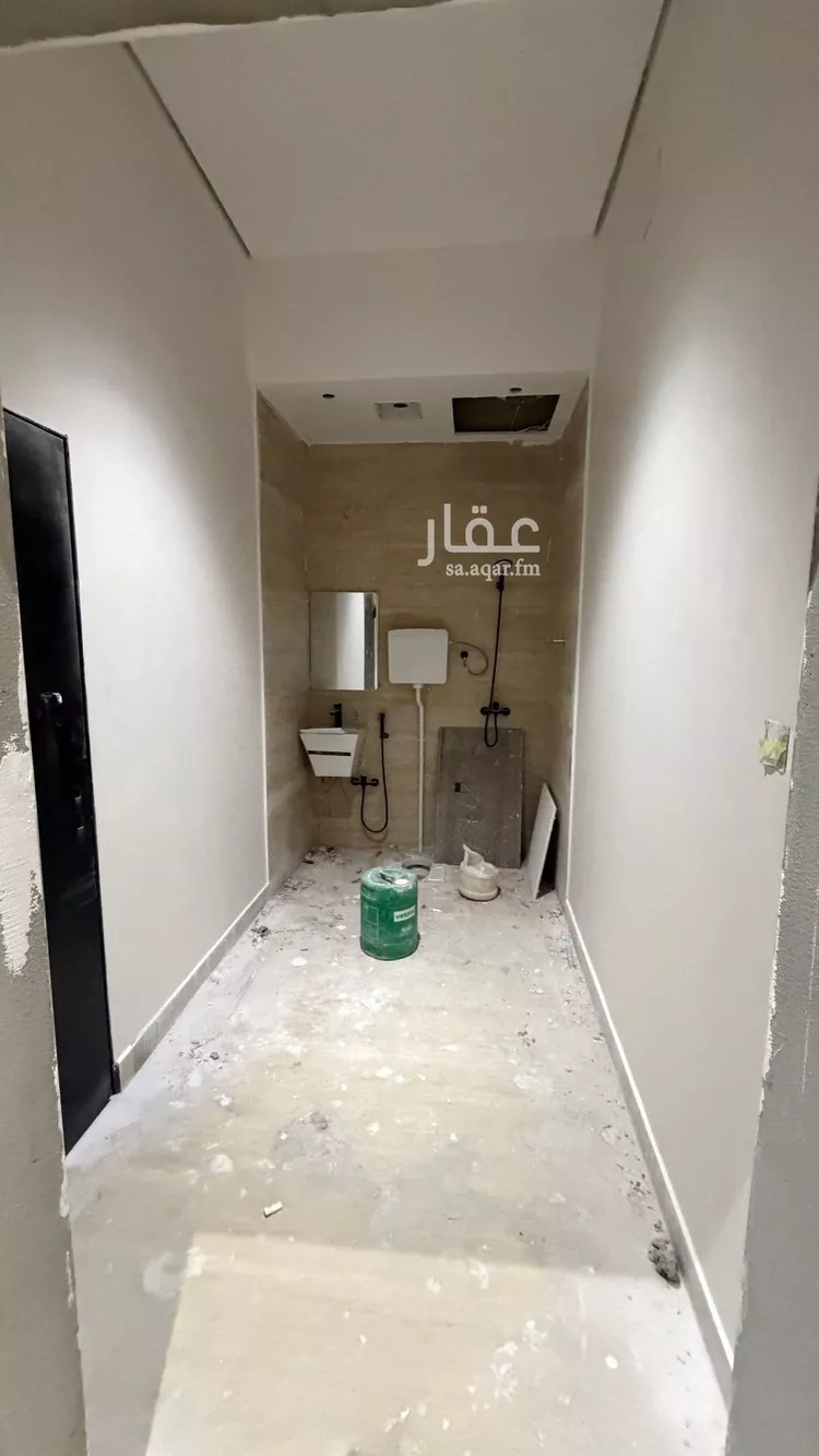 فيلا للبيع في شارع أبي نزار الصنعاني اليمني, حي المهدية, مدينة الرياض, منطقة الرياض 17