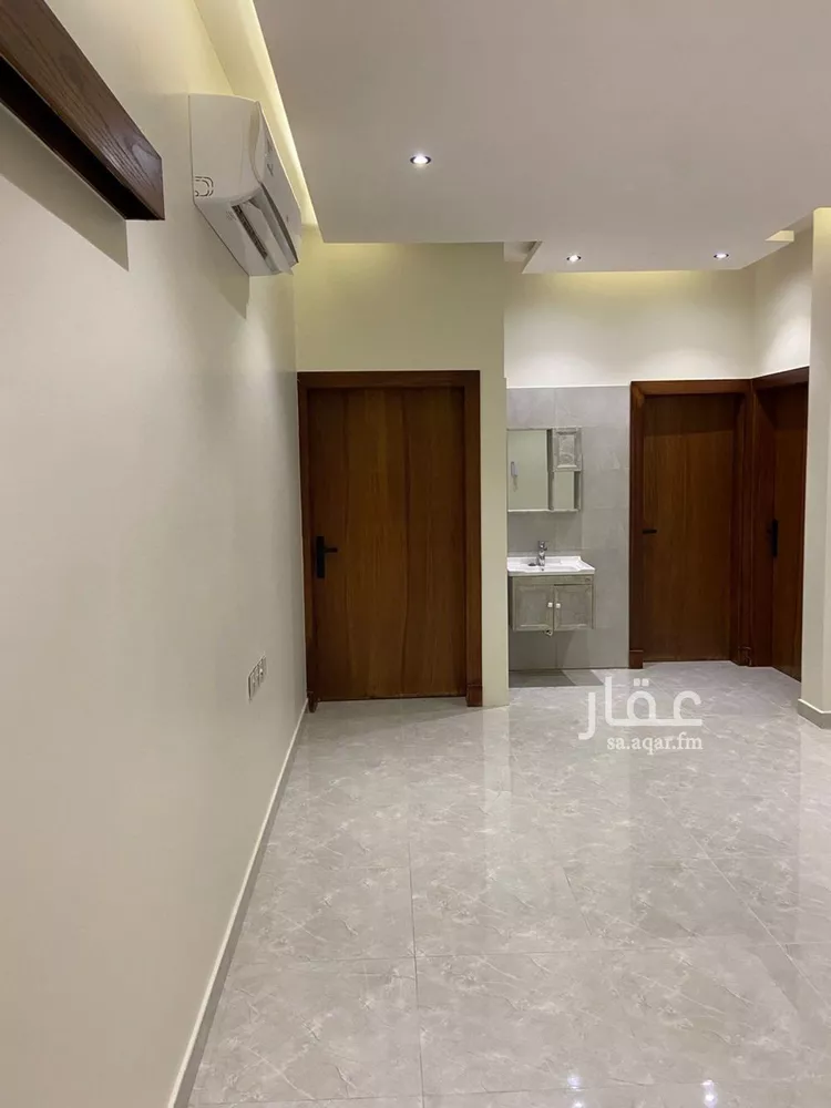 شقة للإيجار في شارع أحمد بن نبهان الحافظ, حي المهدية, مدينة الرياض, منطقة الرياض صورة 5