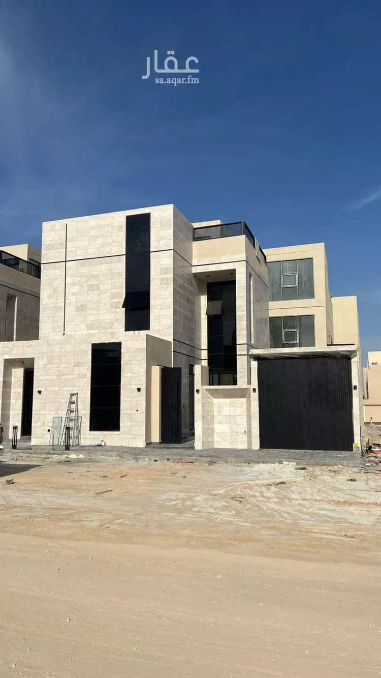 فيلا للبيع في شارع عبداللطيف بن المبارك, حي المهدية, مدينة الرياض, منطقة الرياض